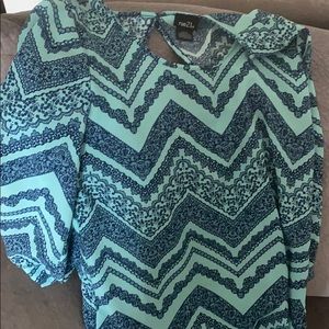 Blue / greenish dress